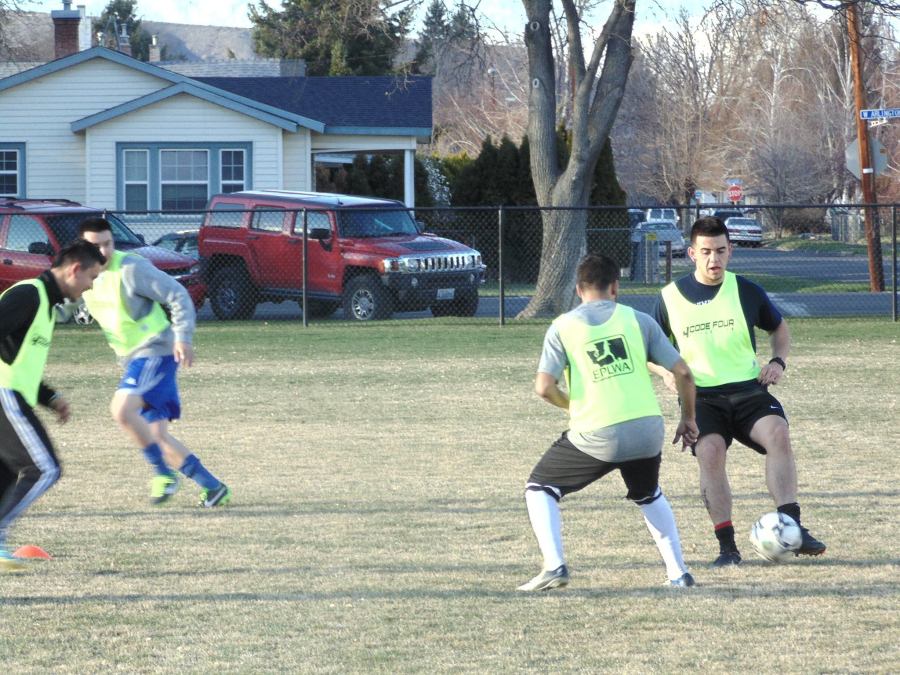 1529696_497004923738400_1143555642_o